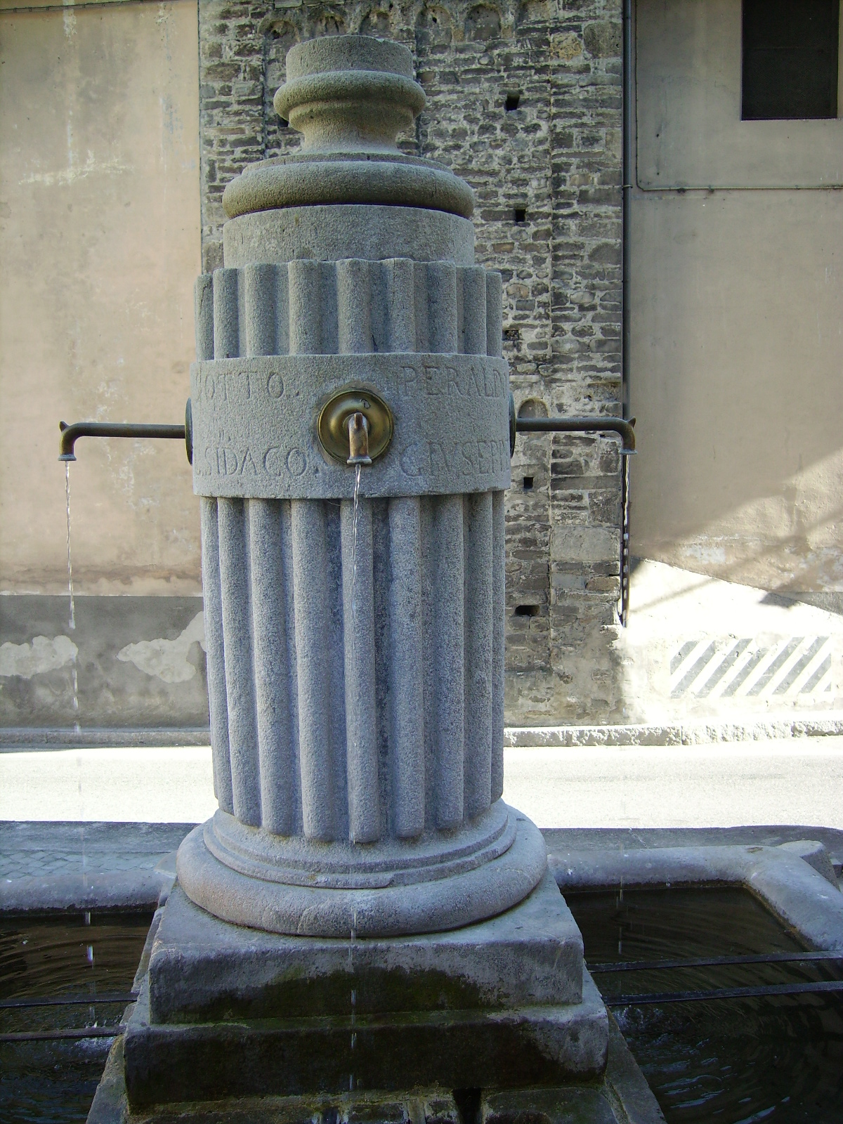 fontana