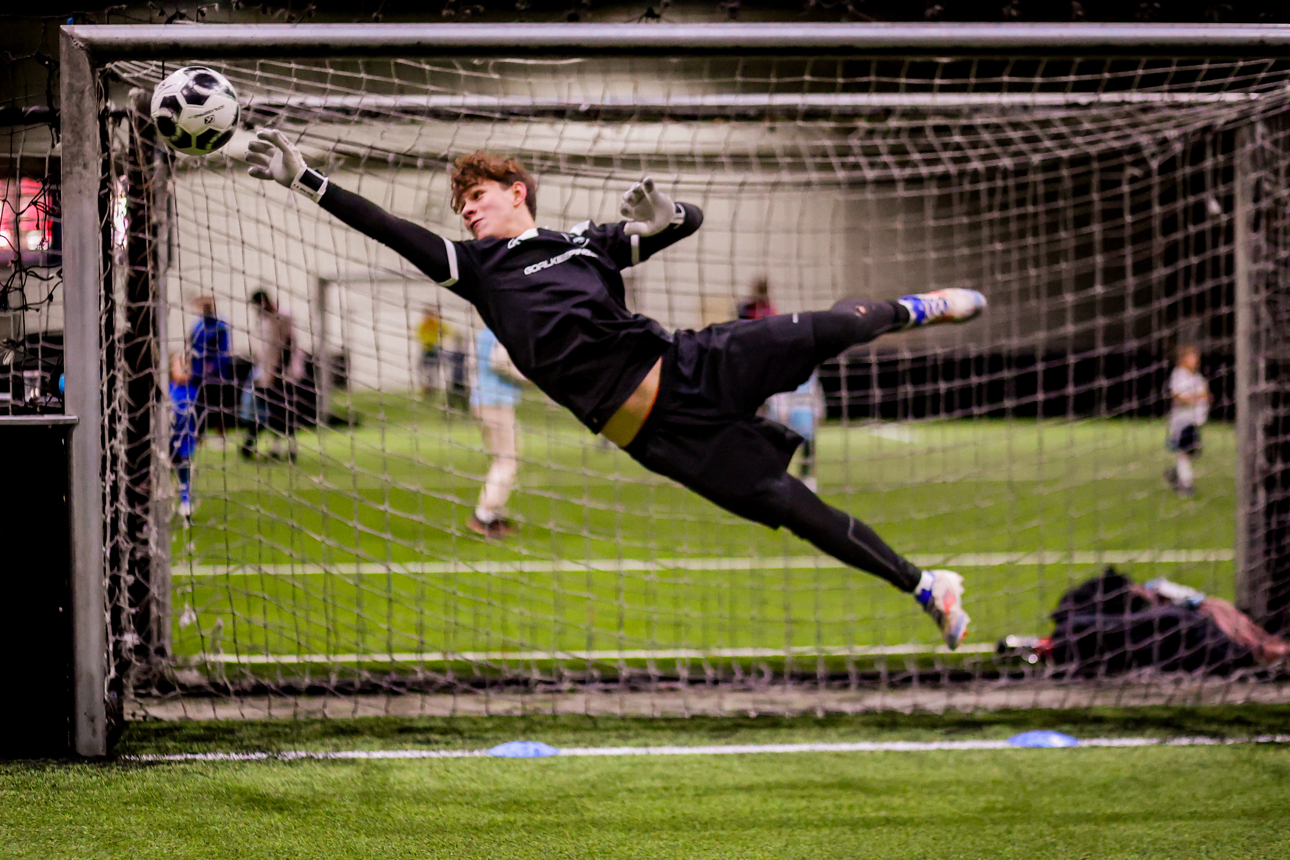 Torwarttraining während der Goalkeeping.com Wintertour 2024-25