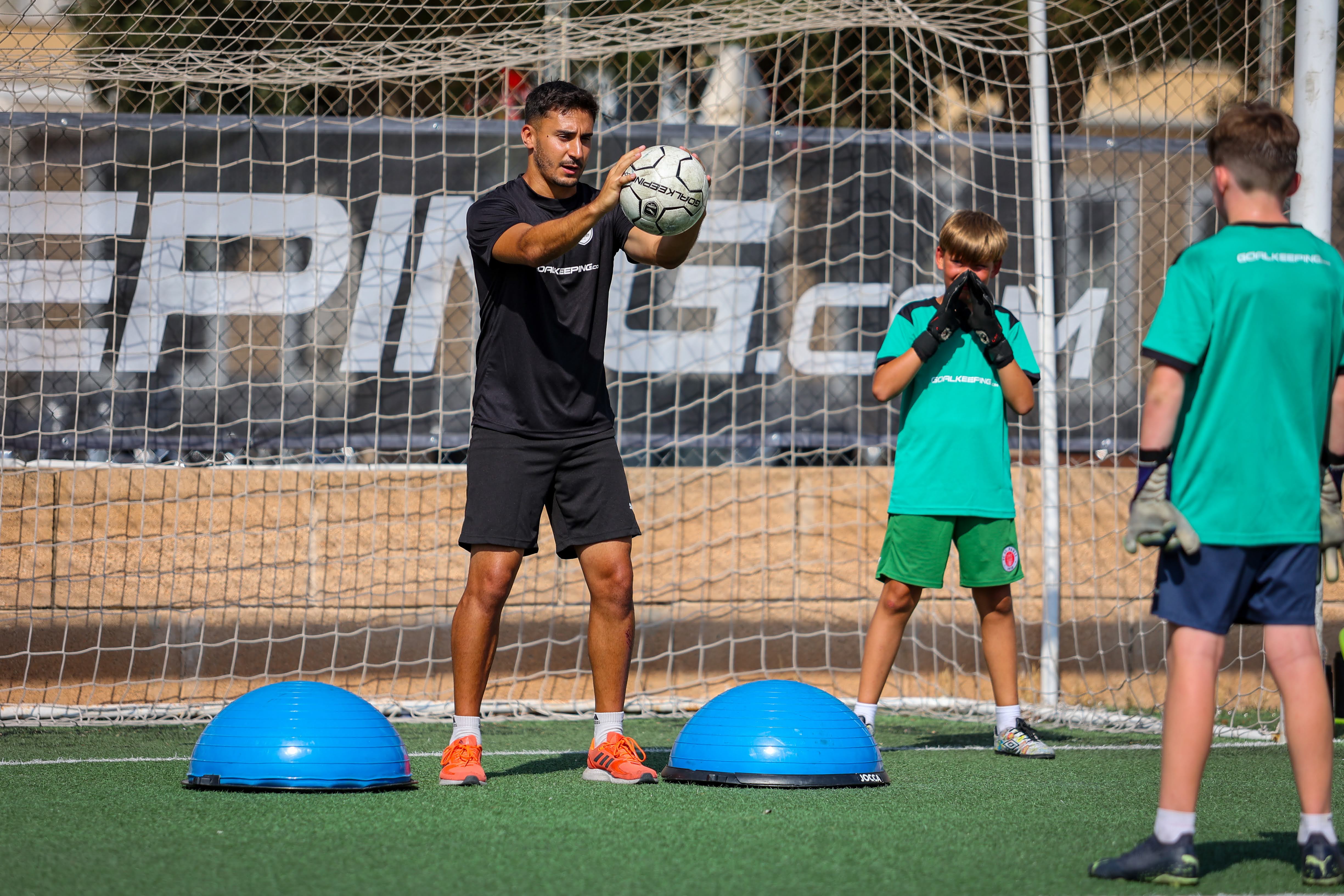 Torwarttraining am Strand auf Mallorca
