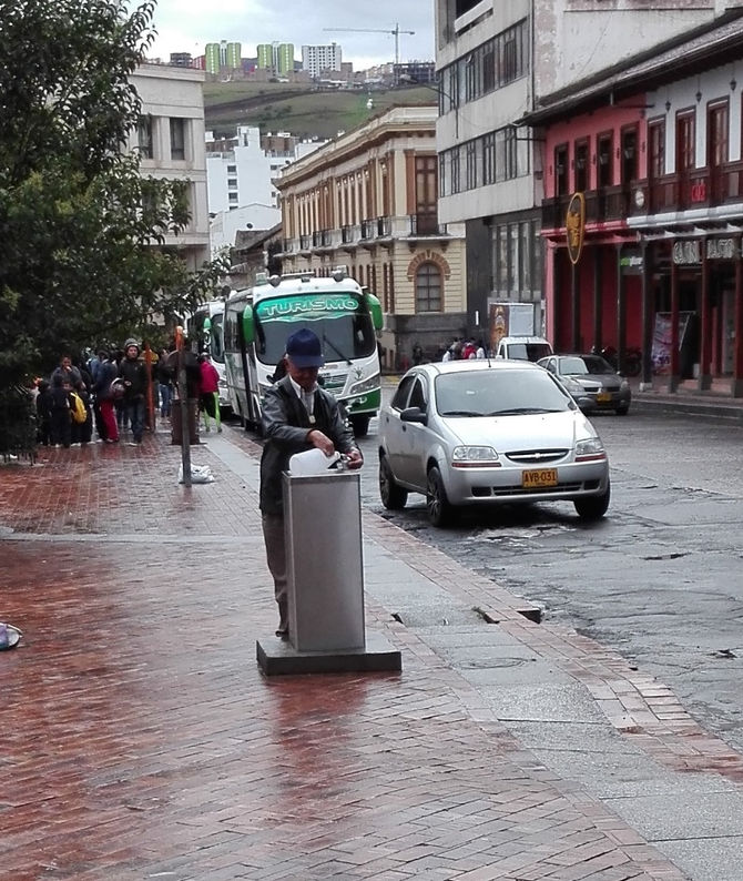 LA CORRUPCIÓN Y EL PRECIO DEL AGUA