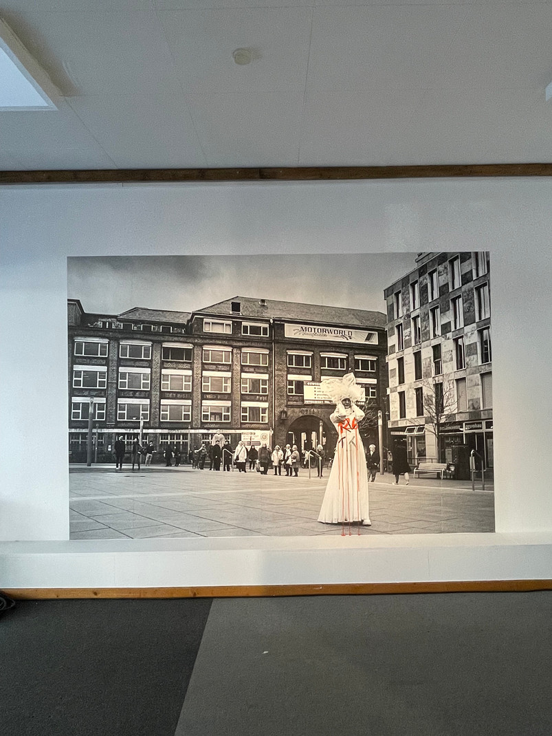 Wallpaper by Sam Khayari with photo of my Performance in Memoriam Pippa