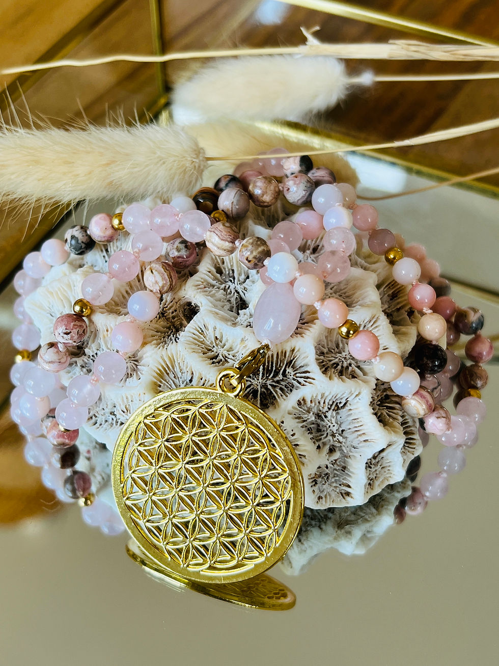 Miniature : Mala en Opale rose, Rhodochrosite et Quartz rose (fleur de vie)