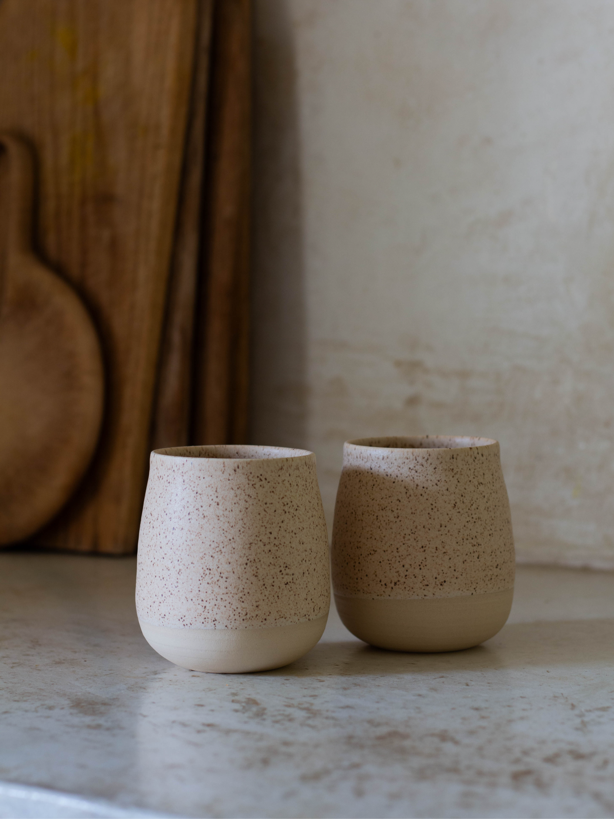 כוס שקע קרם נקודות