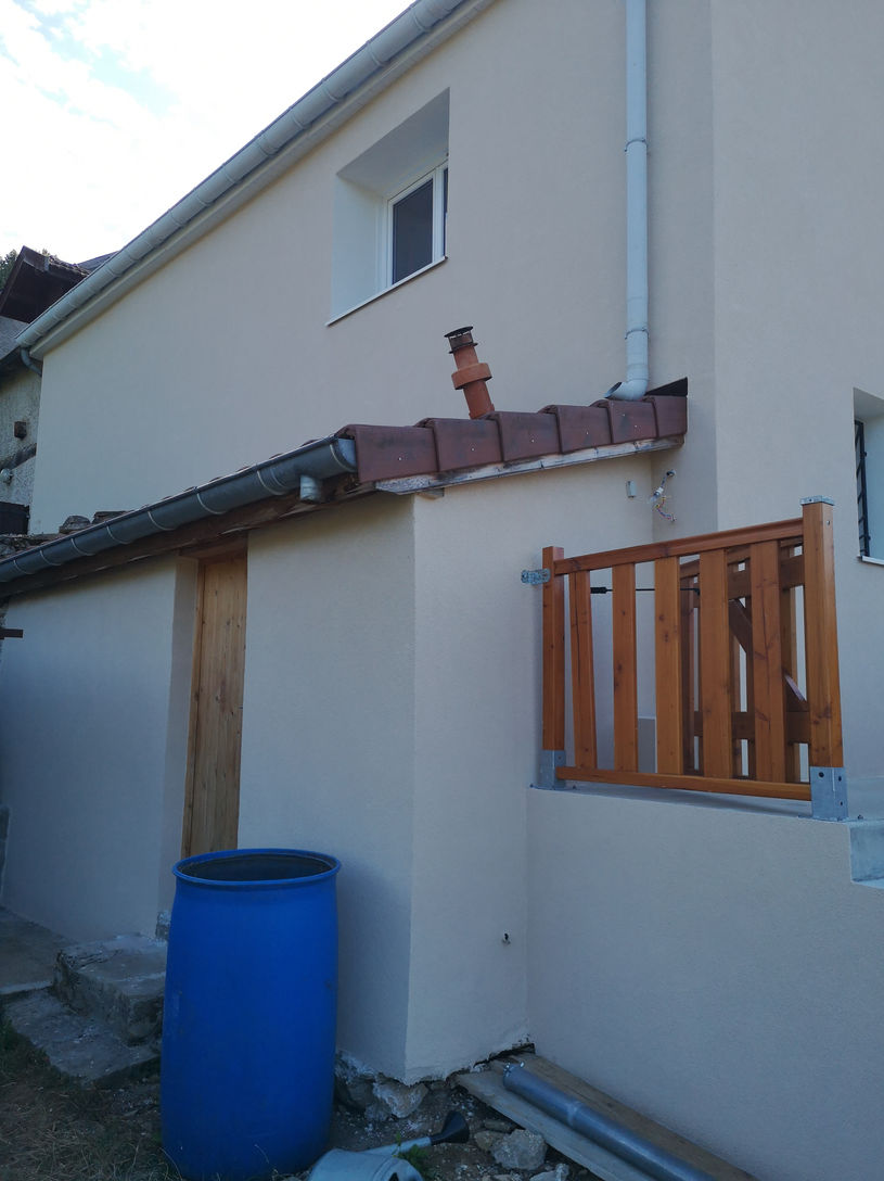 Rénovation de murs avec isolation thermique performante en Isère