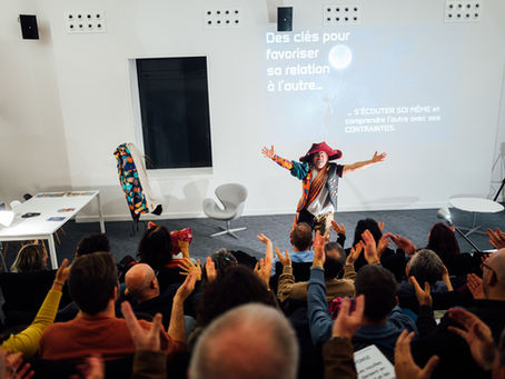 Pourquoi et comment j'invite le public a cultiver son assertivité ?