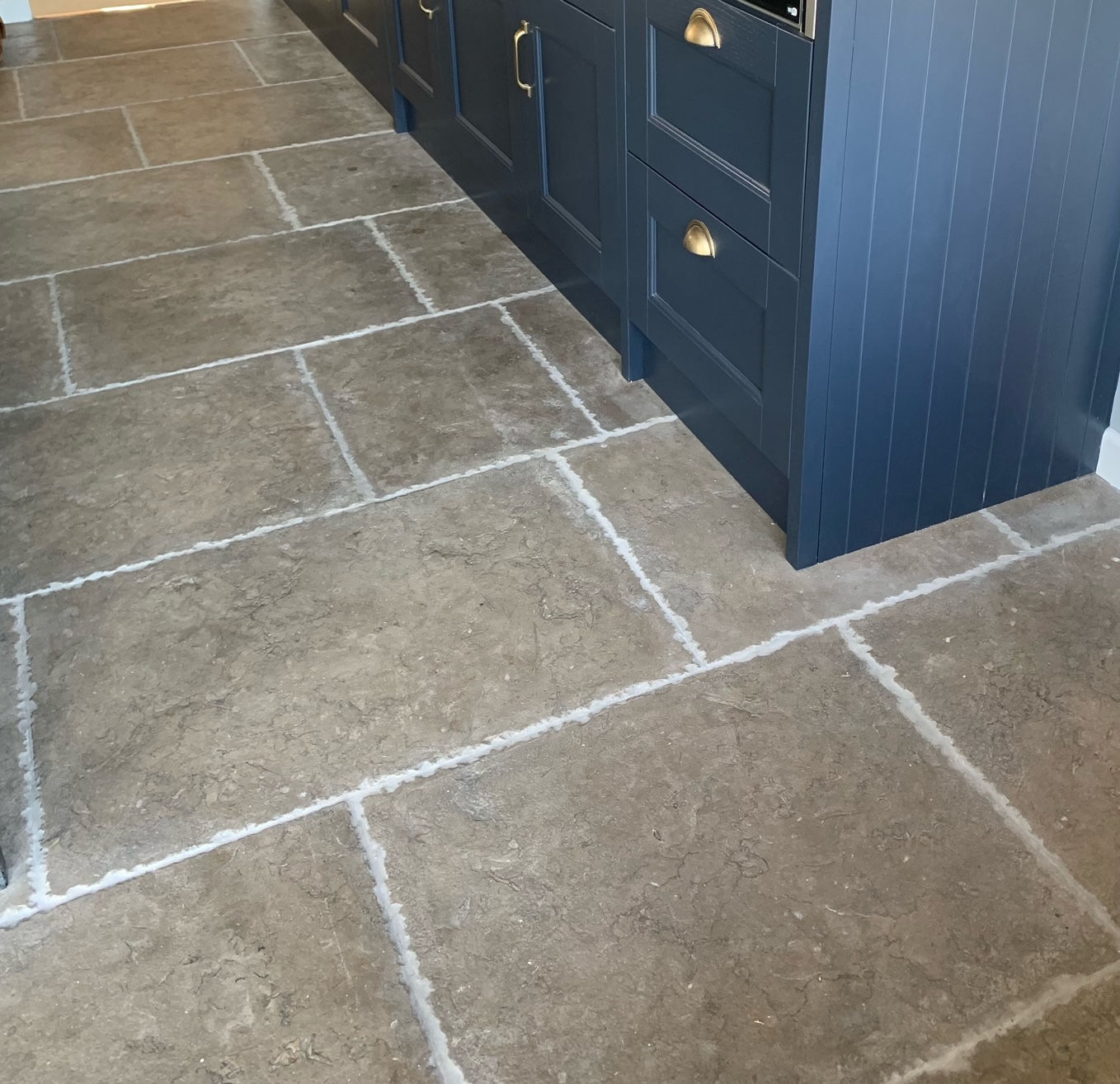 Tidal Grey Signature F180 Limestone