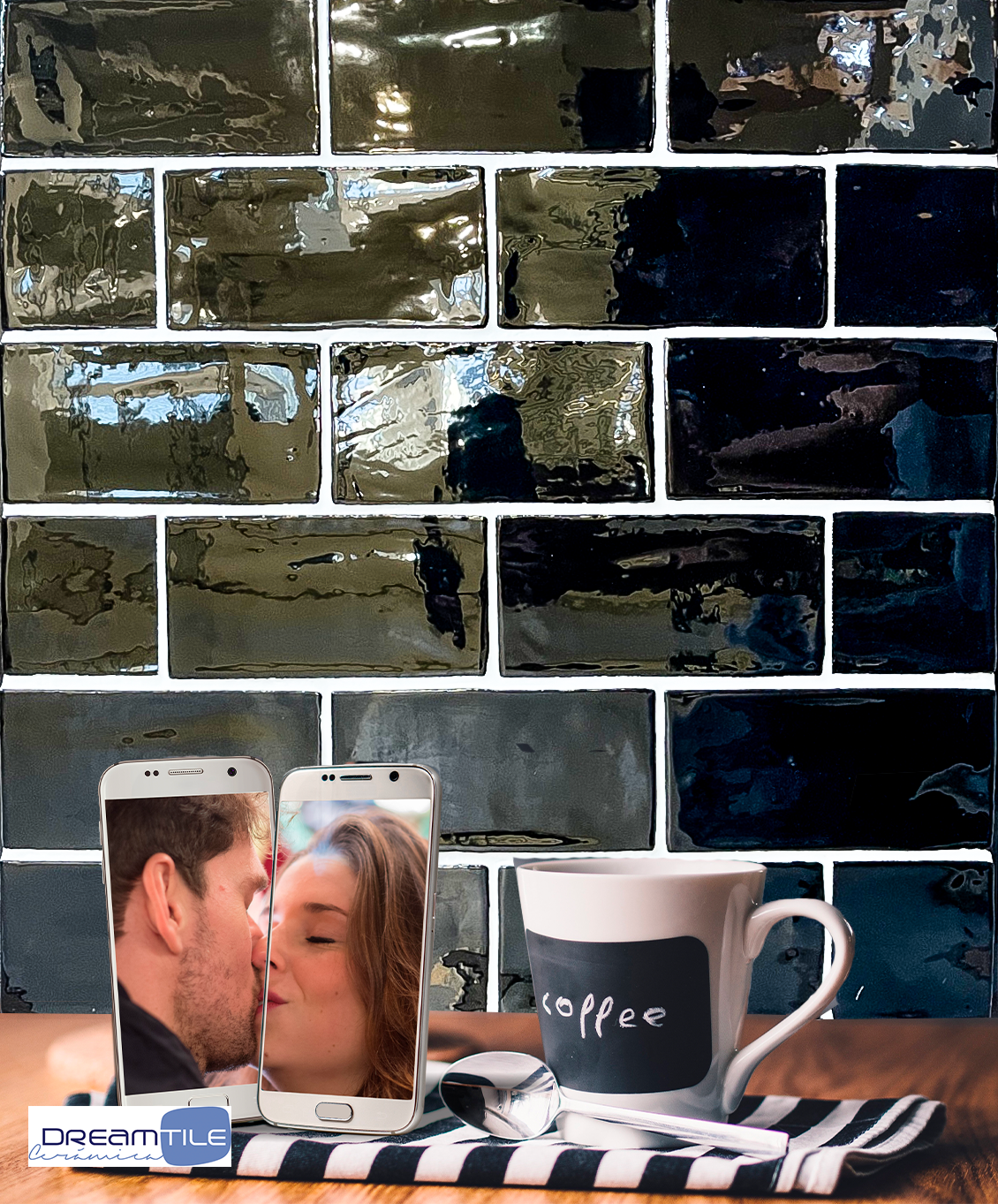 H.M BLACK GLOSSY 7,5X15CM