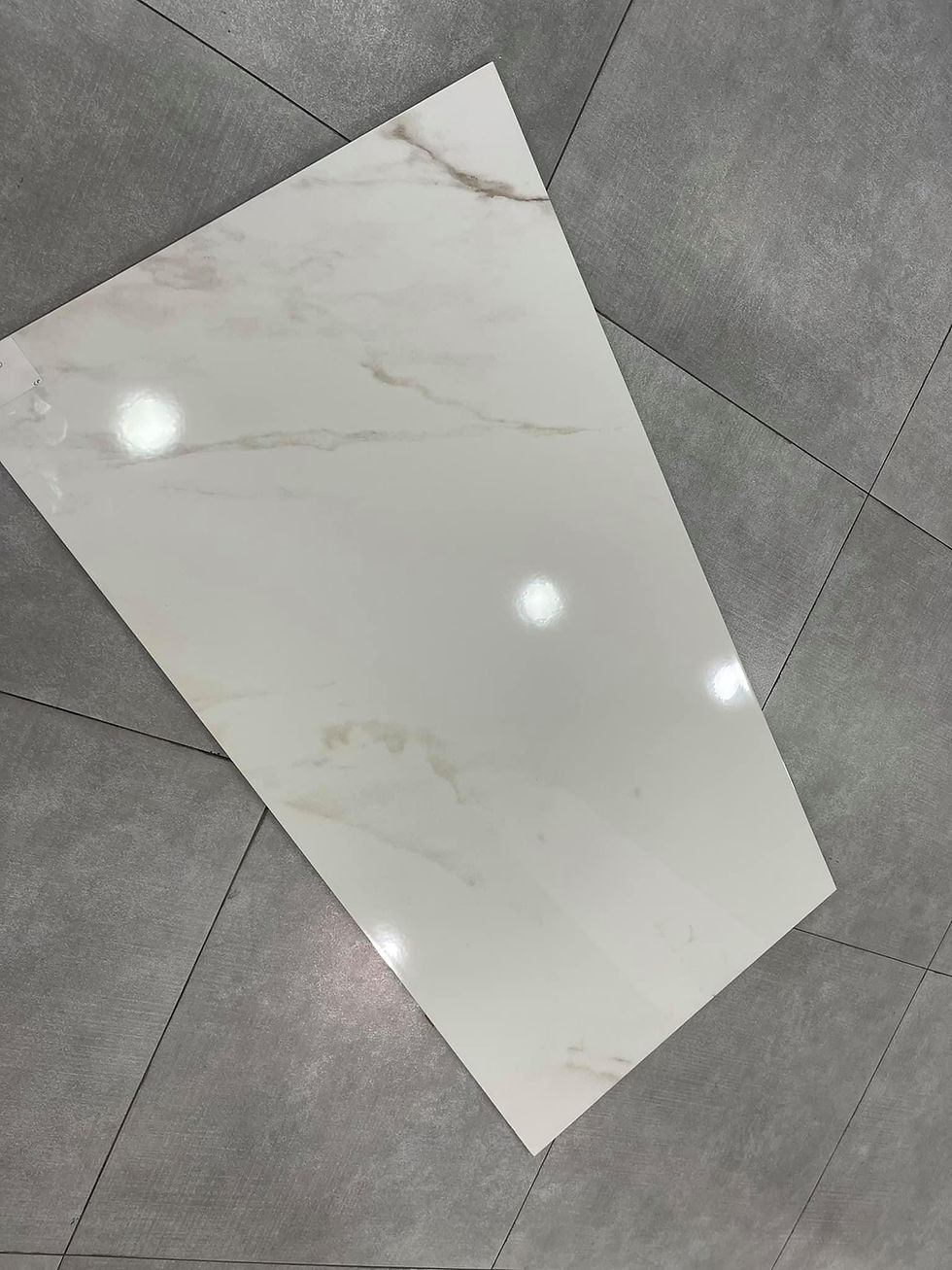Thumbnail: MILAN GLOSSY 59X120CM