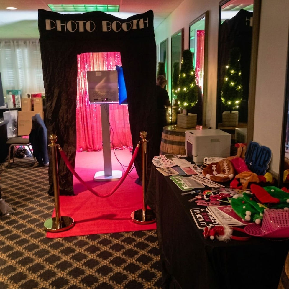 St. Thomas Enclosed Photo Booth Rental