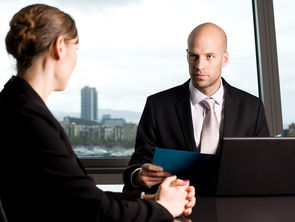 7 erros que devem ser evitados numa entrevista de emprego