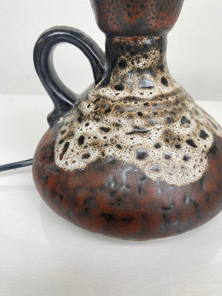Keramik-Tischlampe mit Henkel und Lavaglasur, ohne Schirm
