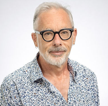 Author and reviewer Ken Wilson