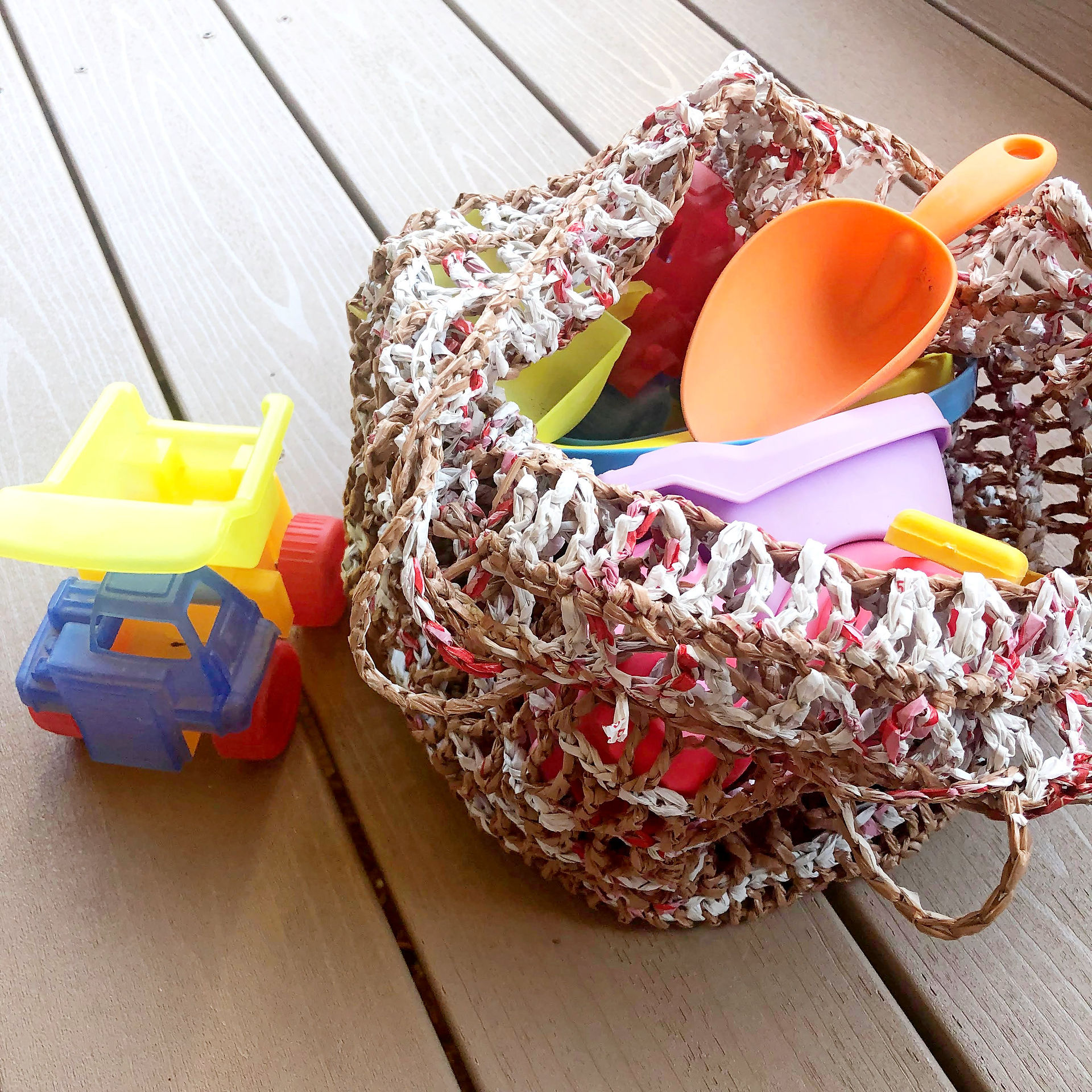 crochet Plarn Sand toys bag for the kids