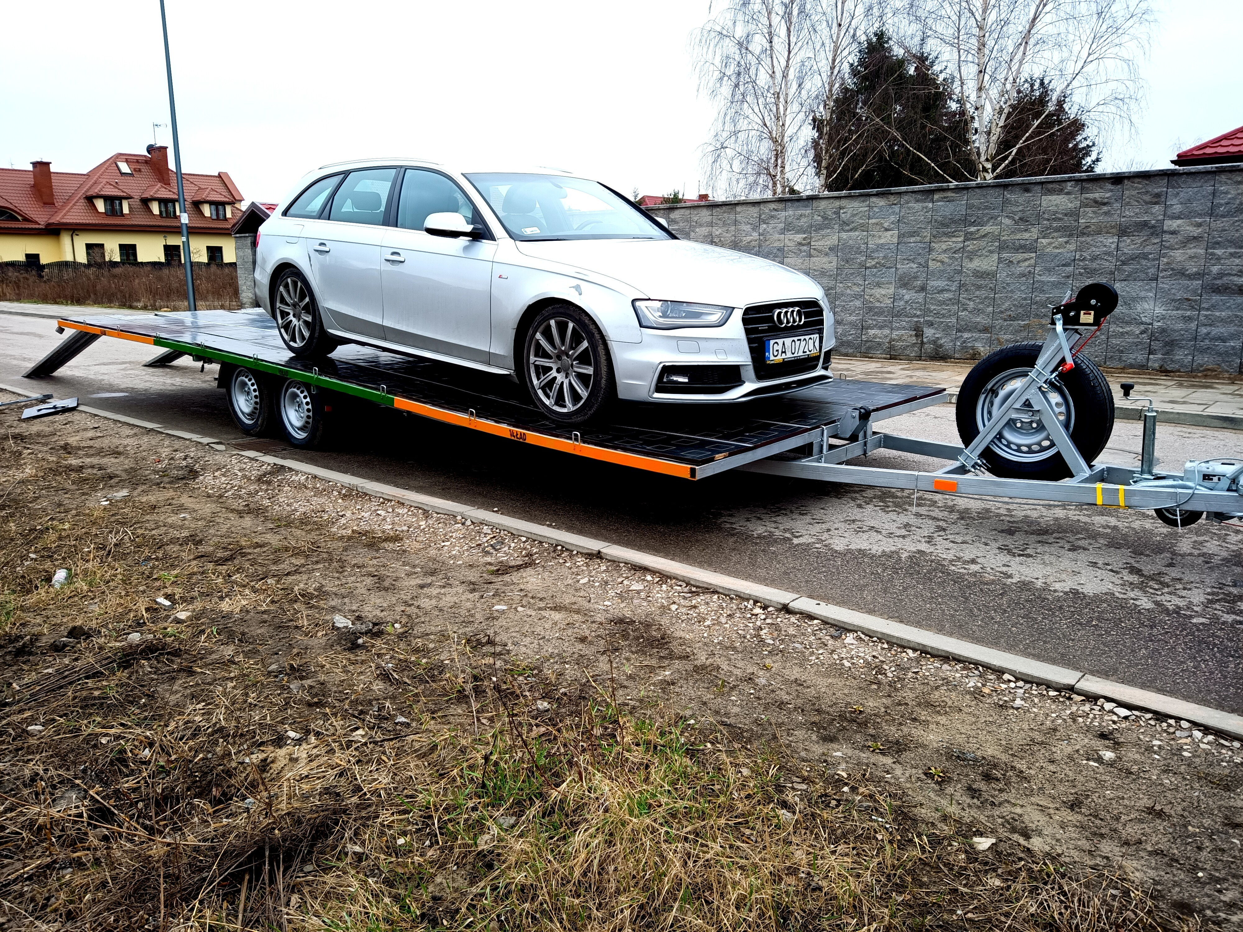 Przyczepa jako laweta, autolaweta , 2 auta, wypożyczenie