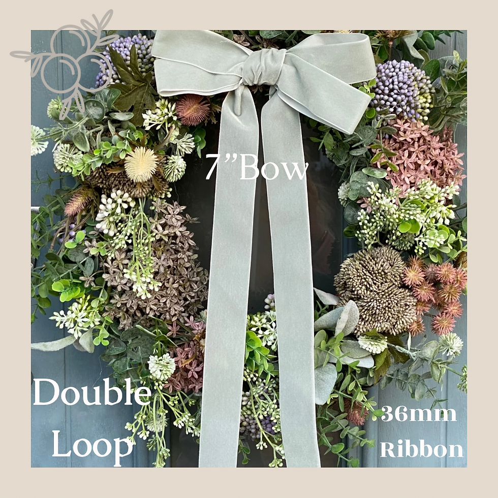 Medium Plain Velvet Wreath  Bow