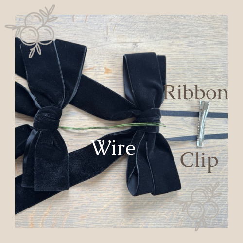 Thumbnail: Velvet Wreath Bell Bow