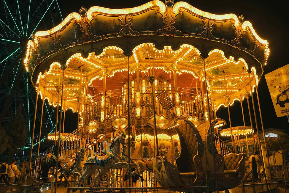 free-photo-of-ornate-carousel-illuminated-at-night.jpg