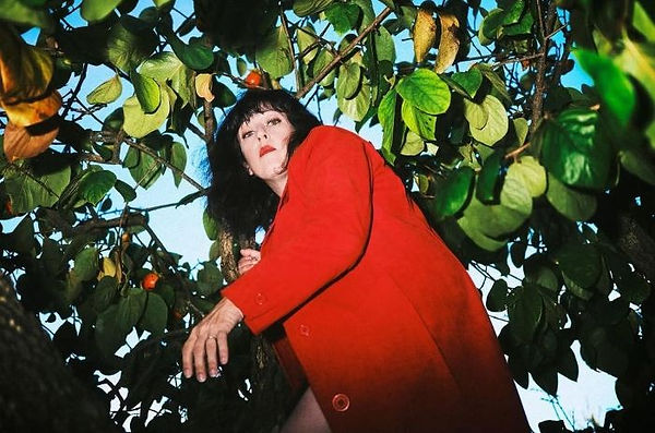 Hannah_Lew-photo-credit-Sean-Hewitt.jpg