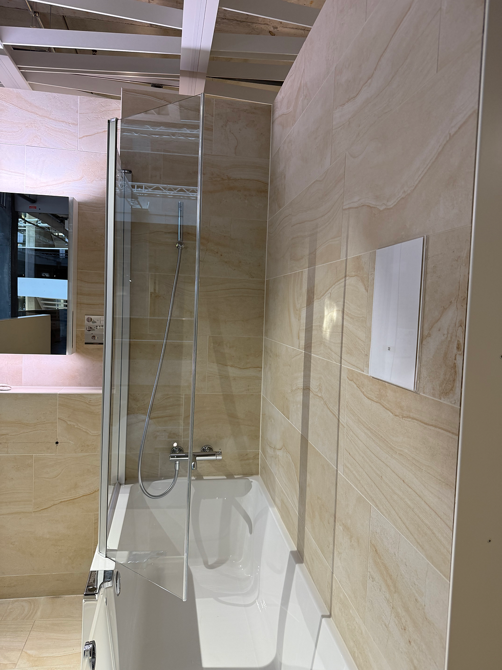 Miniaturbild: Badewanne Step -In Pure ( Listenpreis 7‘516.-)