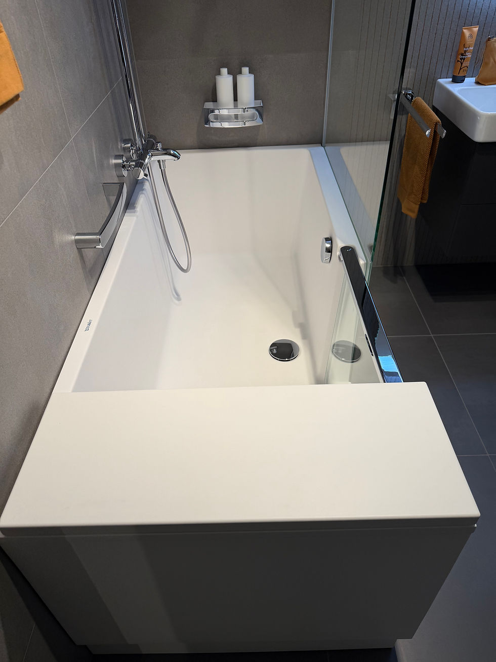 Miniaturbild: Badewanne Duravit Shower ( Listenpreis 9‘322.-)