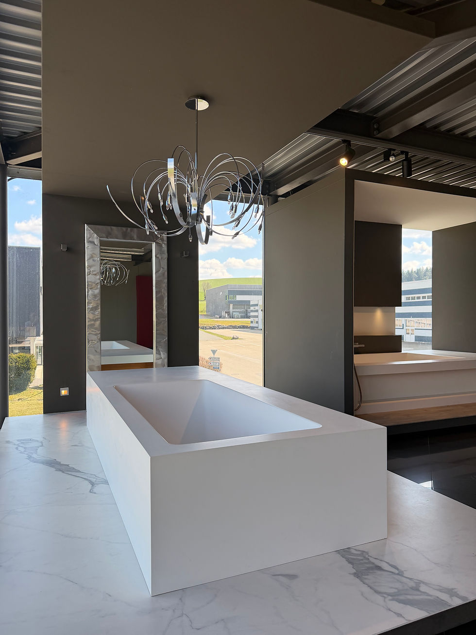 Miniaturbild: Domovari Badewanne ( Listenpreis 23’640.-) 