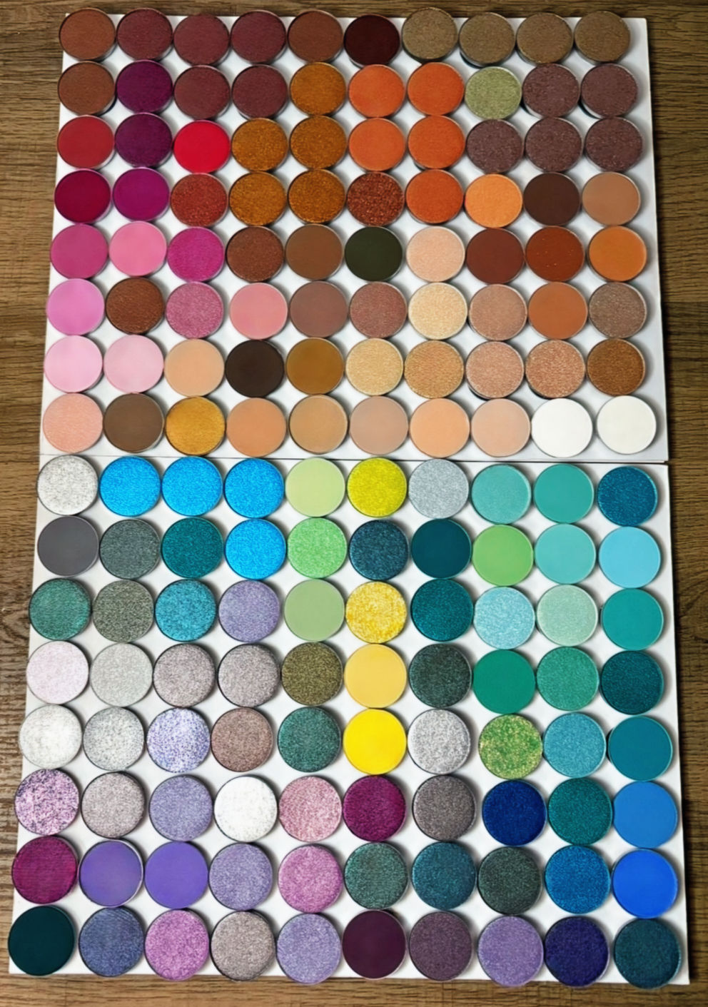 Your Custom Eyeshadow Palette