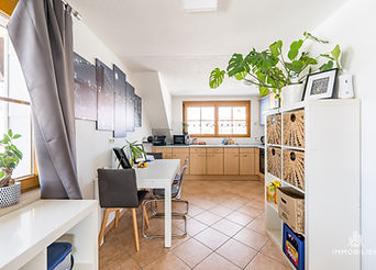 Komfortable 1 Zimmerwohnung mit Balkon und Garage – Ideal für Singles und Anleger!