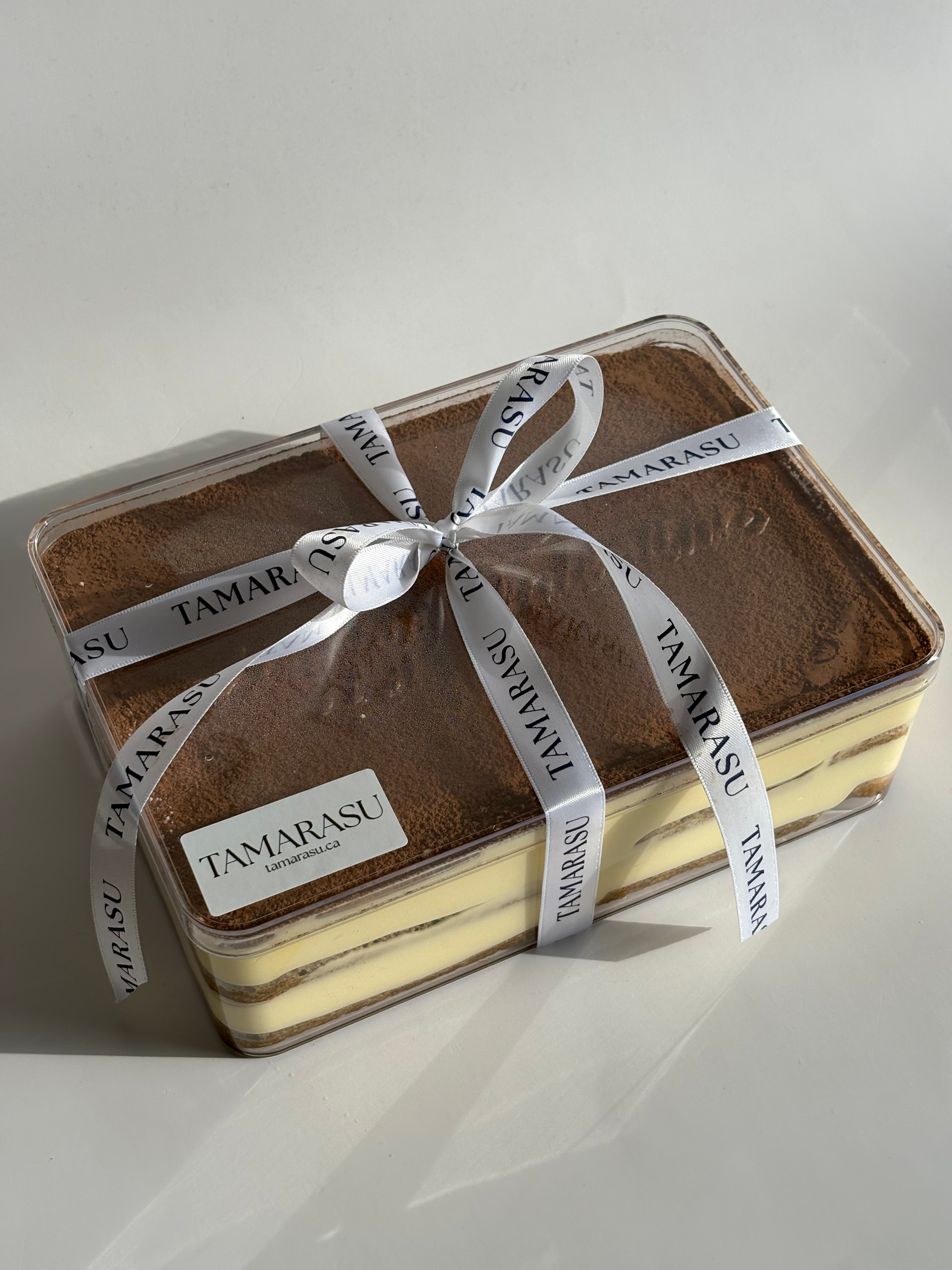 Signature Sharing Box