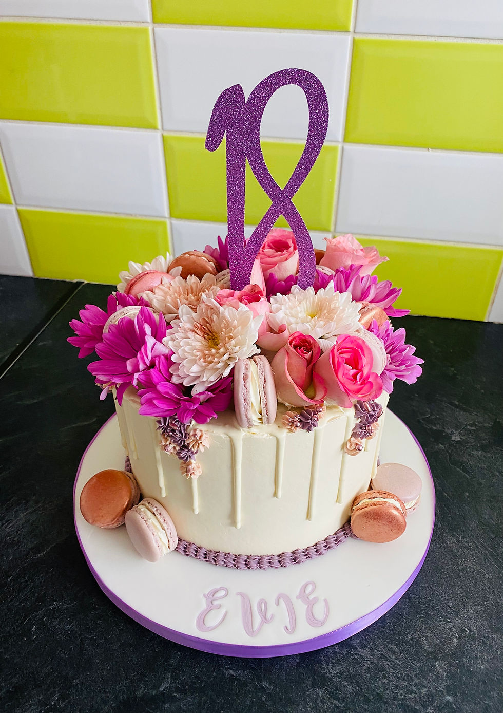 HOME Cakes chelmsford, sarahlillyrosecupcakes.co.uk, Essex