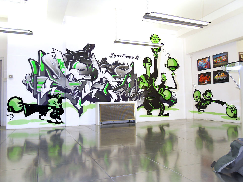 Office_Skore_Crok_DroppingBombs©_Libertine.jpg