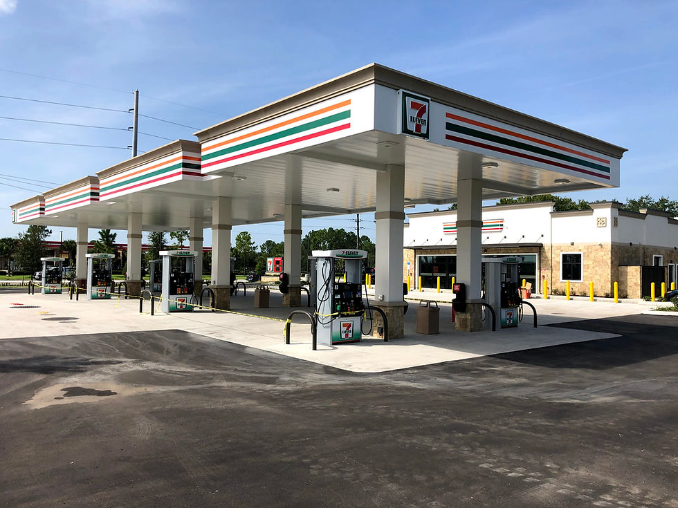 7-Eleven Fueling Canopy.HEIC