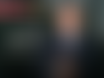 Imagen informativa sobre el Impuesto a la Renta en Perú que destaca claves para deducir donaciones correctamente y evitar multas en la Declaración Jurada Anual ante la SUNAT.