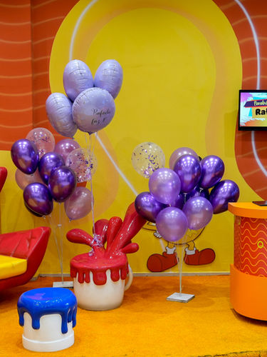 Ambiente único, interativo e instagramável com balões decorando o Buffet Infantil Aquarella Park na zona sul de São Paulo