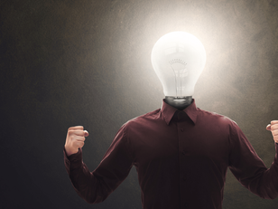 התקנת גוף תאורה לבית