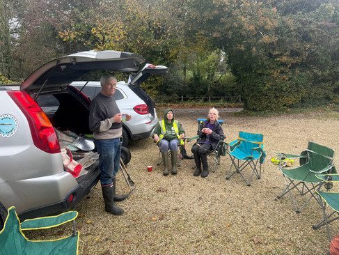 Break time in the rain