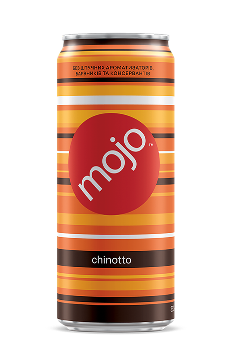 Orange-striped can of "mojo" chinotto soda with red circle logo. Text in another language on top. Simple, vibrant design.