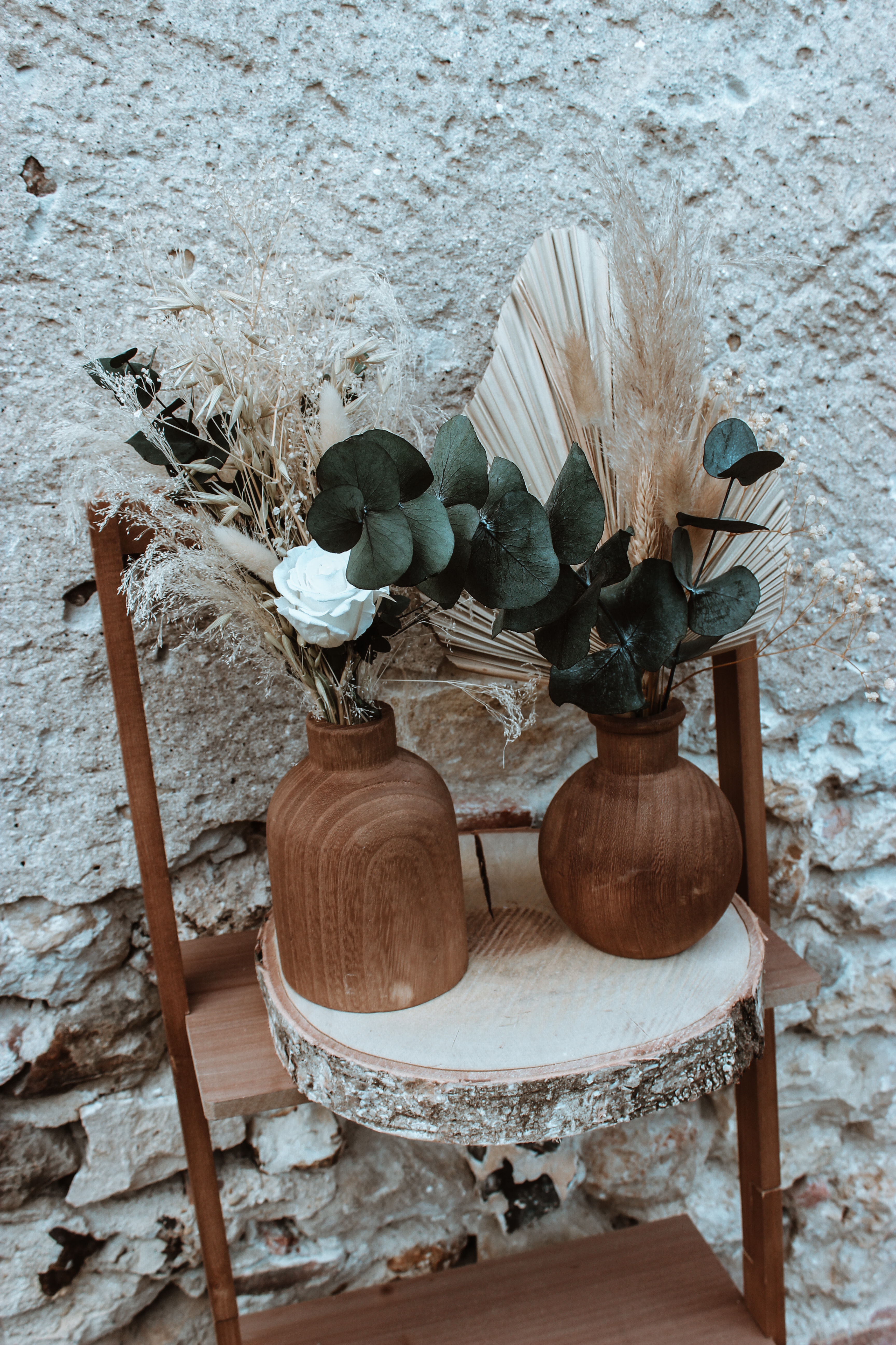 Vases en bois