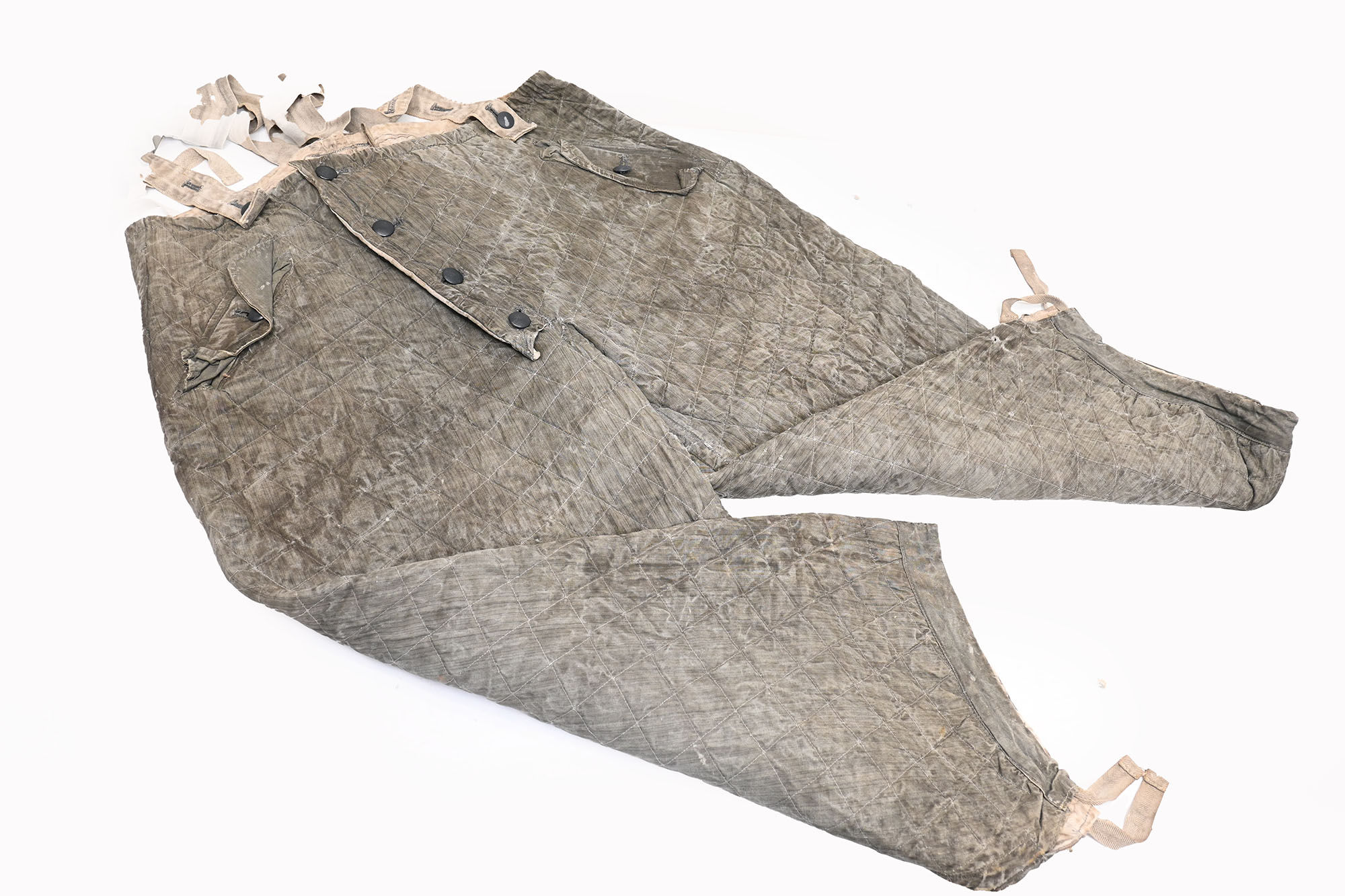 ‘Fallschirmjäger’ quilted reversible winter trousers