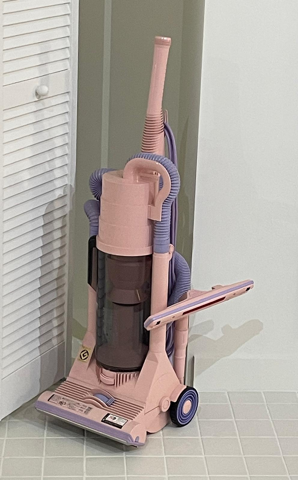 G-Force vacuum cleaner (1947) di James Dyson
