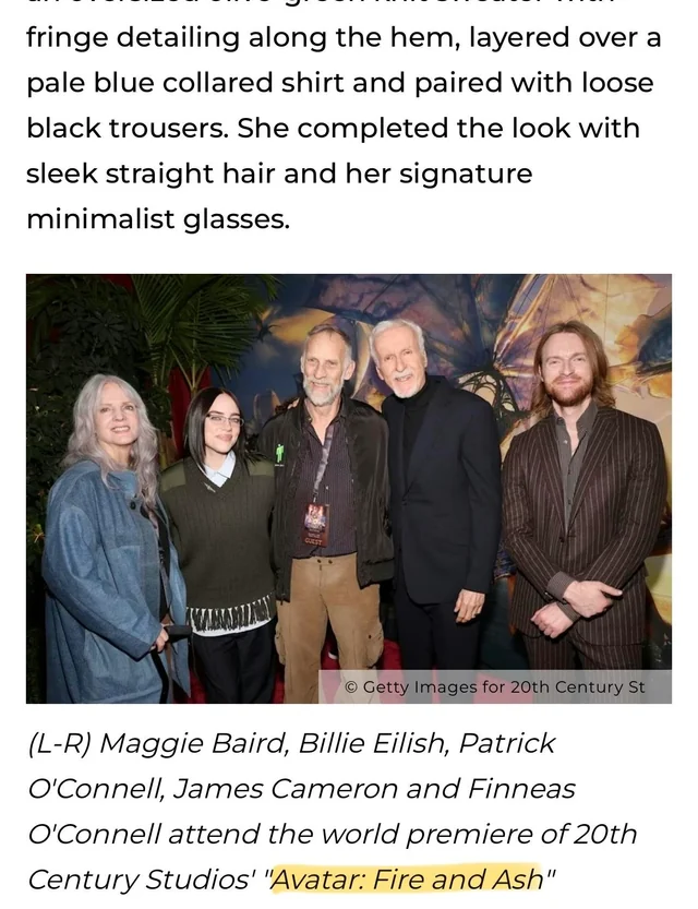 la famiglia di Billie Eilish al completo con il regista James Cameron alla prima mondiale di Avatar: Fire and Ash
