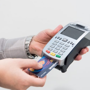 Cobrança de ICMS baseada em informação de administradora de cartão de crédito