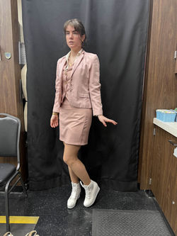 Amelia Priestly - Look 2