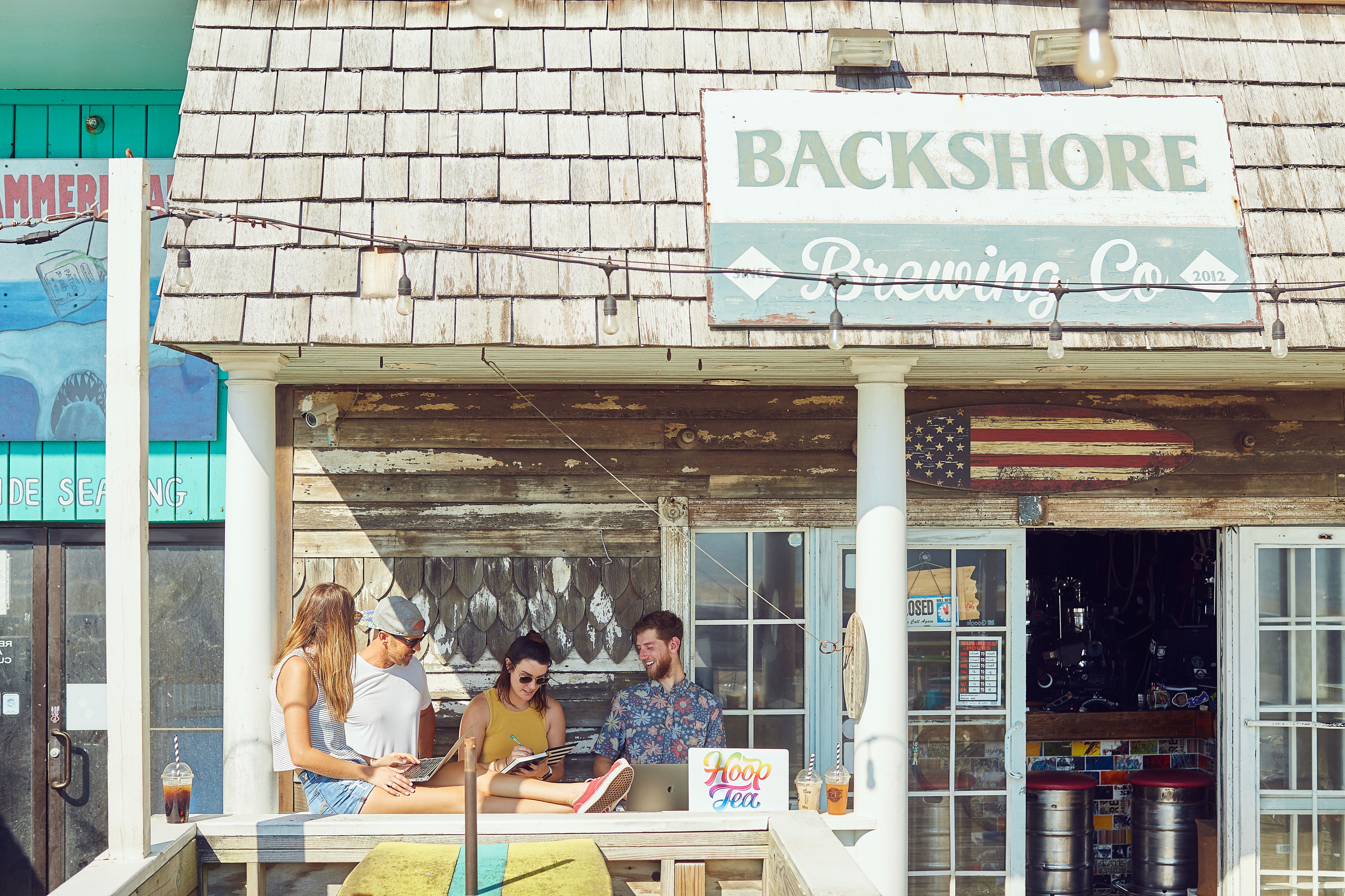 Hoop Tea / The Official Drink Of Day Drinking