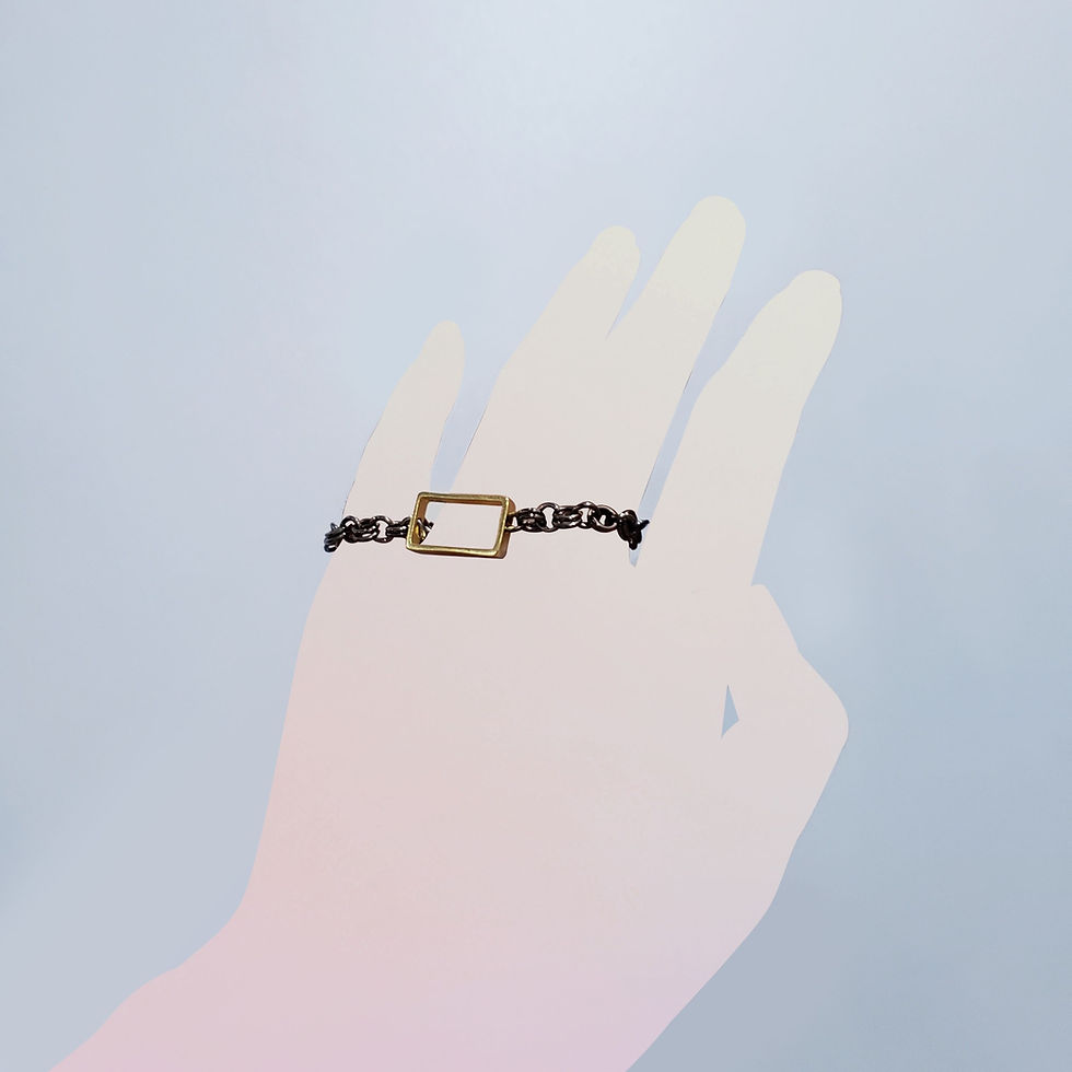 Big rectangle multi finger chain ring