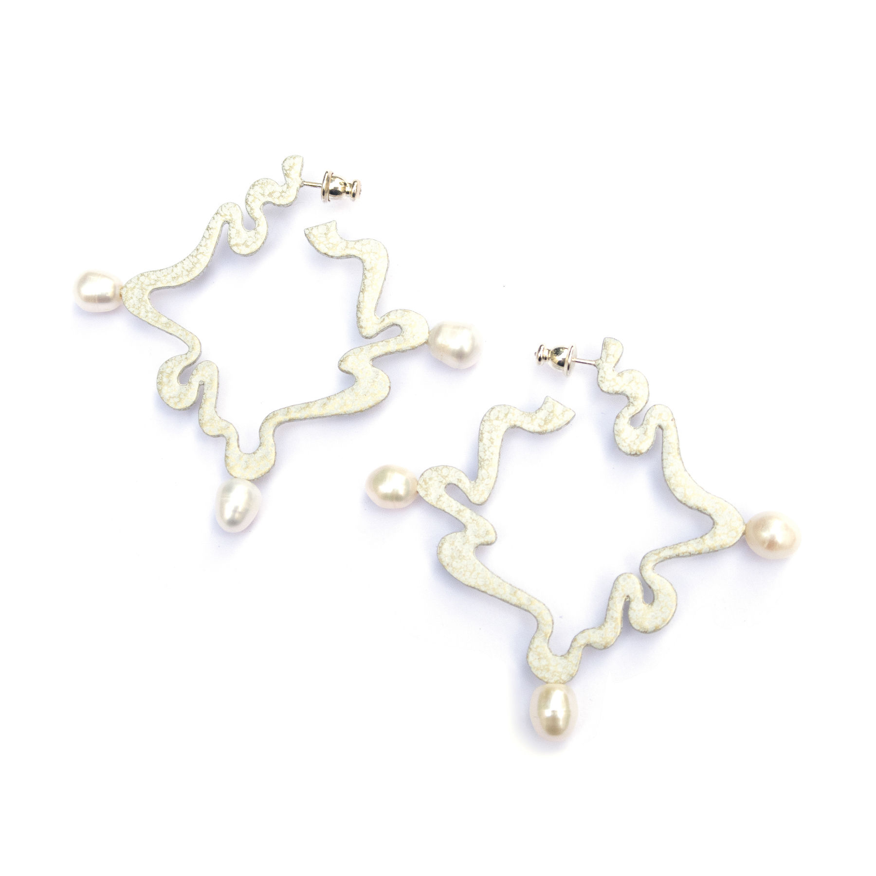 Namaka - White Gold Hoop Earrings