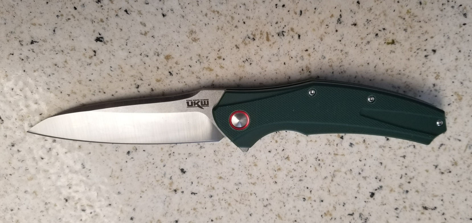 UKW Wolverine folding knife