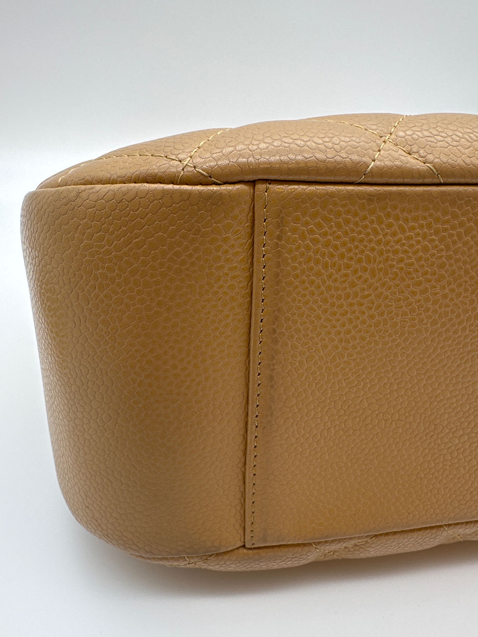 Thumbnail: Chanel Beige Timeless CC Caviar 2003-2004