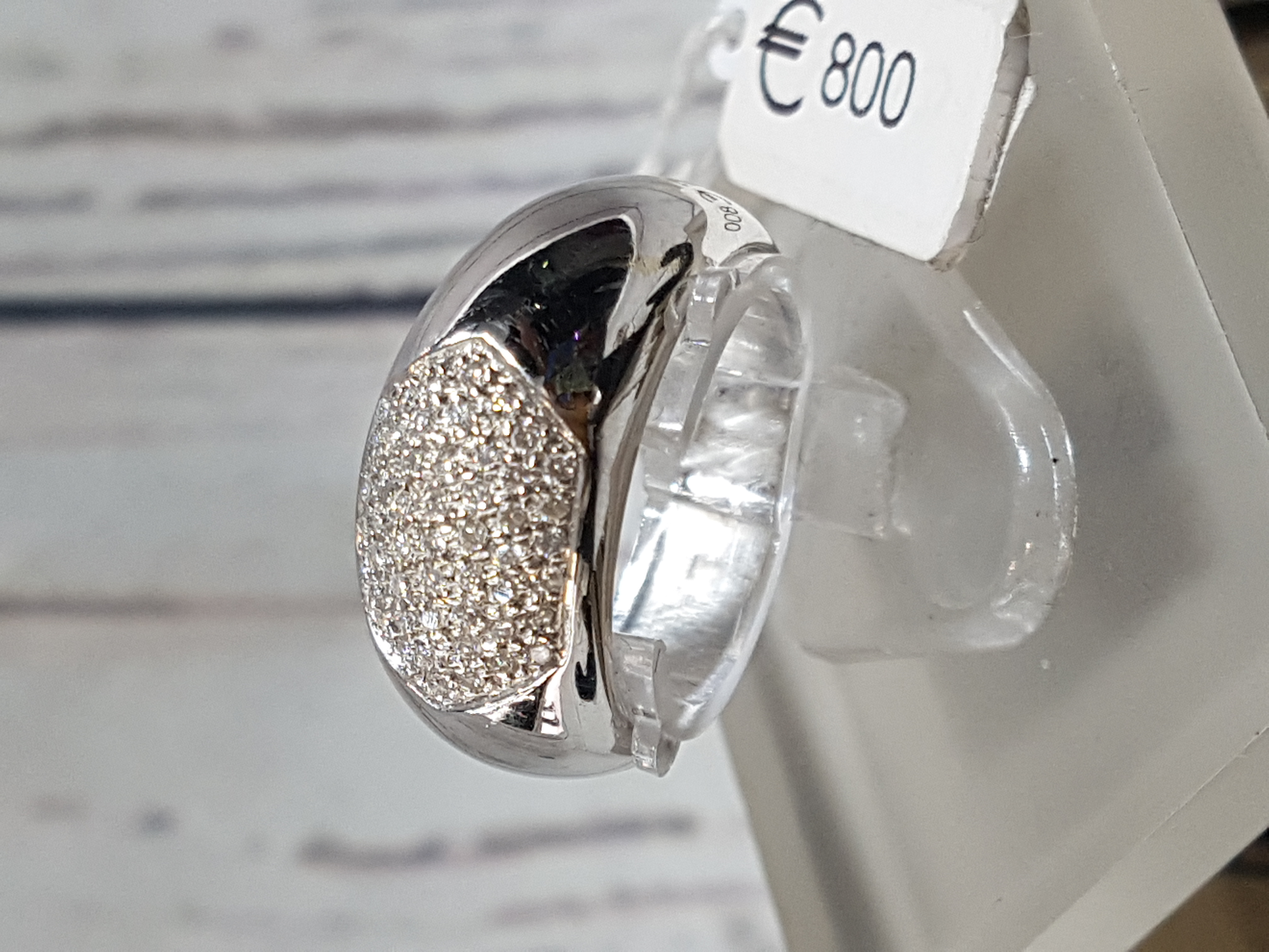 Anello