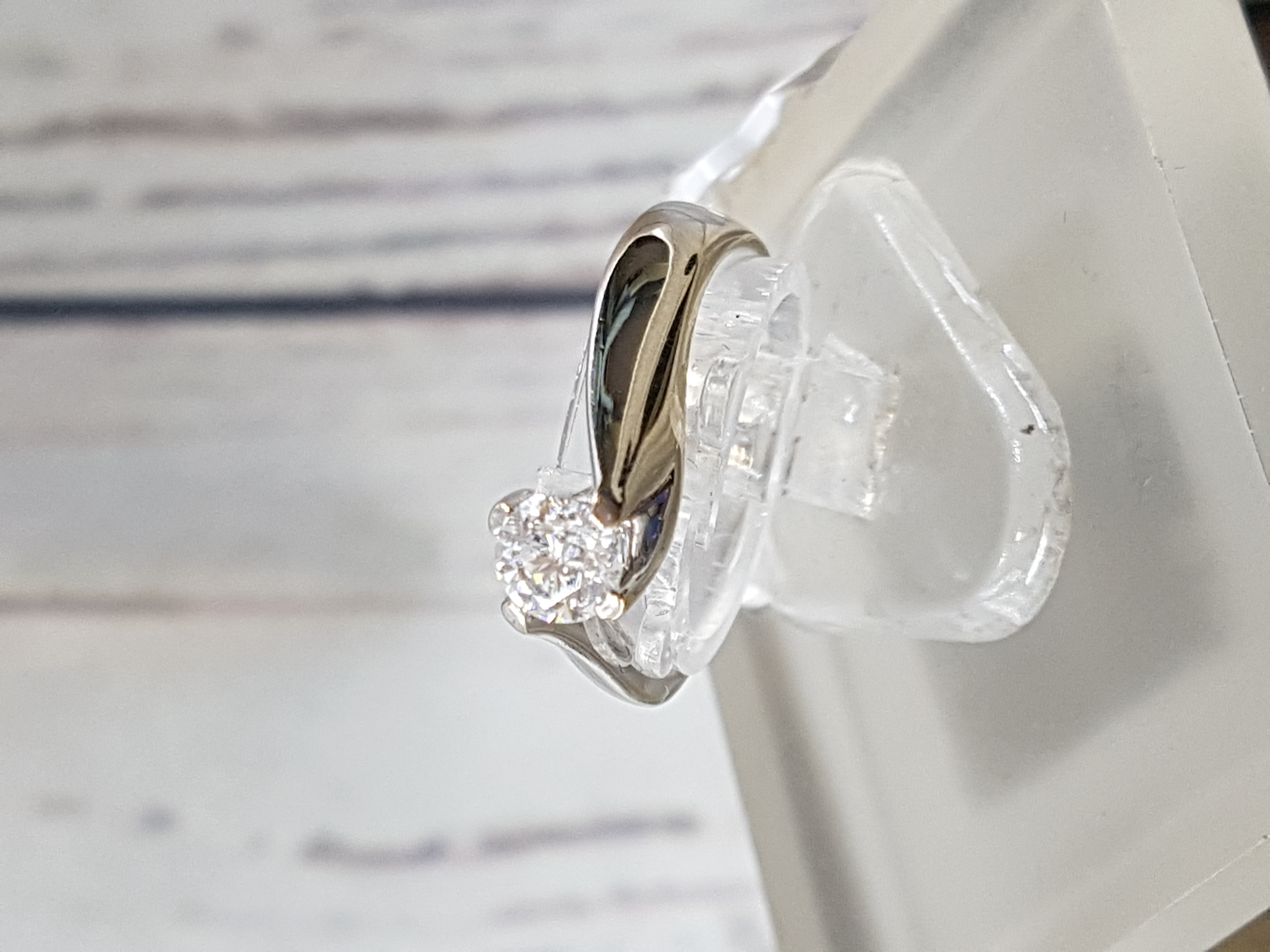 Anello Solitario, idea per Fidanzamento