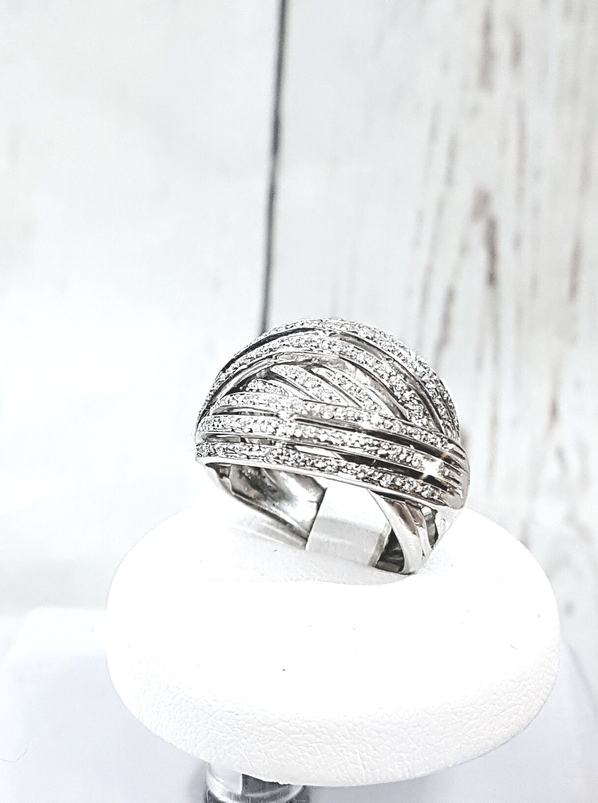 Anello